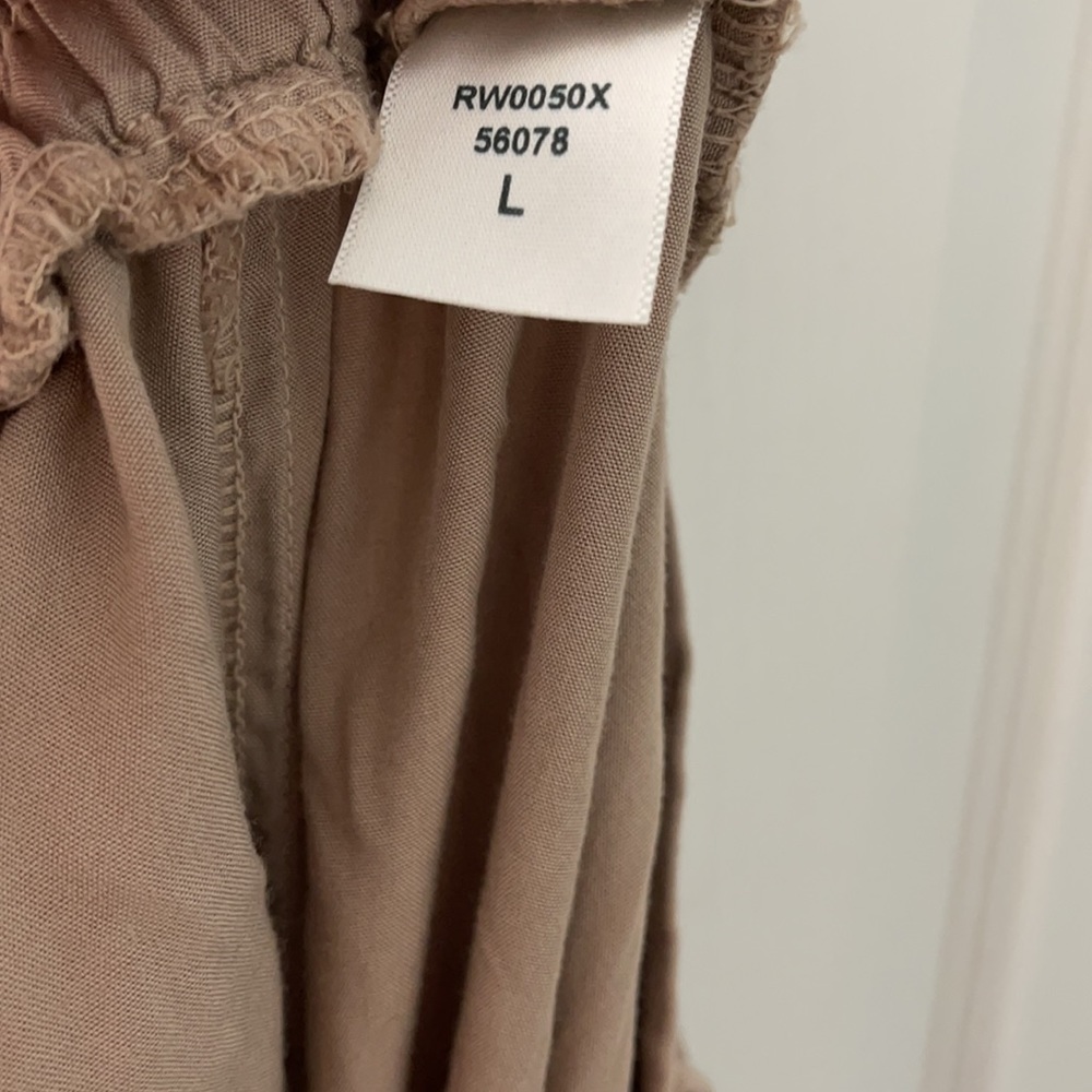 Splendid Women’s Size Large Tan Beige Jogger Pant - Picture 9 of 9